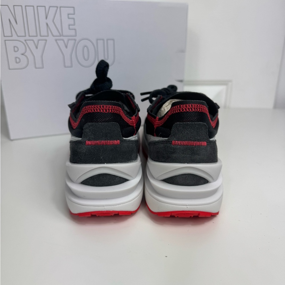 Nike Waffle One ID By You Women’s Size 9.5 DJ0976 991 Black And Red NIB‎ - Picture 4 of 10